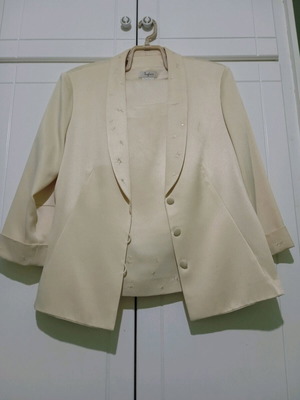 Women's dress set like new, beige