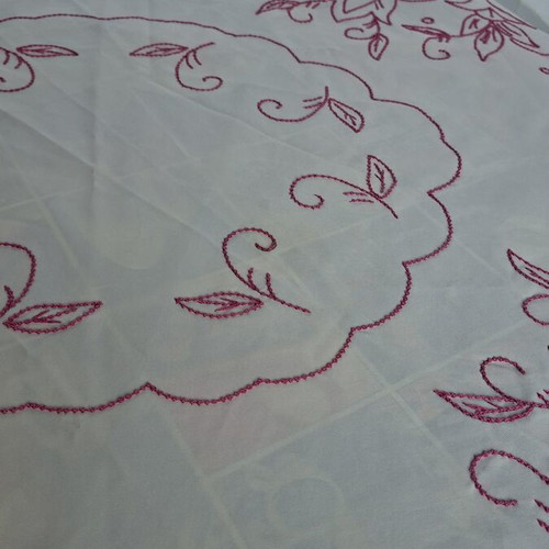 Handmade round tablecloth 1.80m diameter like new