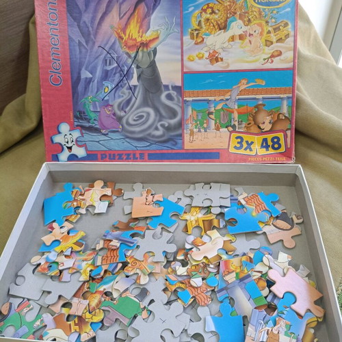 Vintage Clementoni Disney puzzles used, 2 puzzles of 48 pieces each