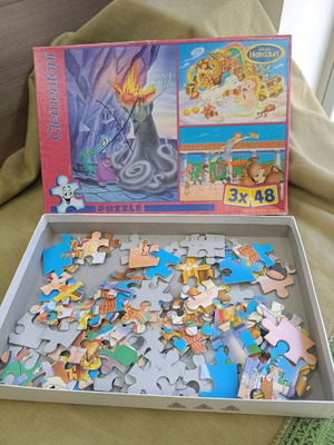 Vintage Clementoni Disney puzzles used, 2 puzzles of 48 pieces each