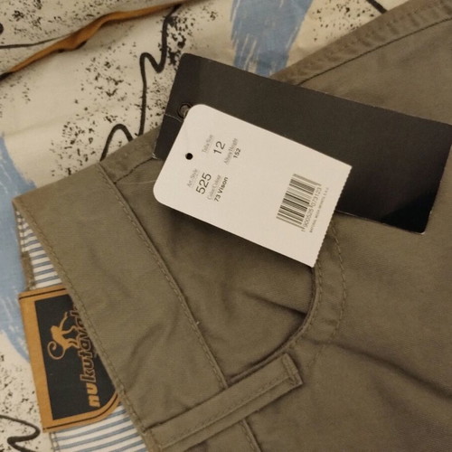 Nukutavake pants new, size 152 cm for 12 years old