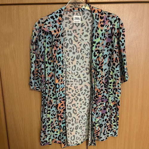 Zara unisex shirt like new, colorful, size S