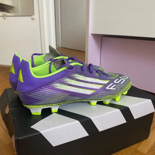 Adidas football shoes, size 42