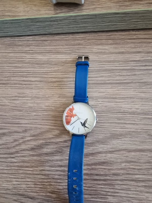 Ozzo Quartz Women's Watch used with Artistic Dial and Blue Strap