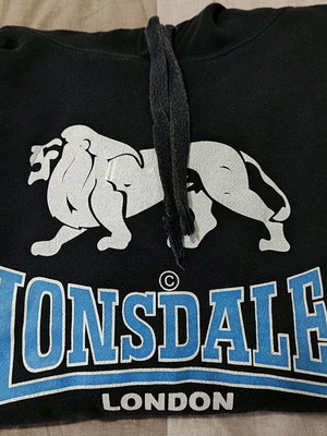 Φούτερ Lonsdale μεταχειρισμένο, μπλε, μέγεθος M με κουκούλα και τσέπη