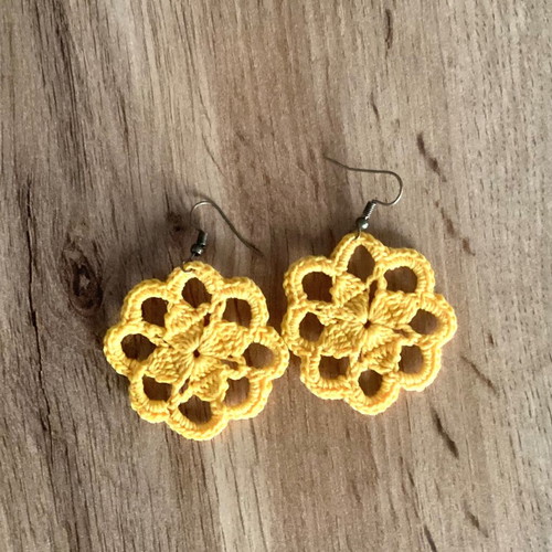 Boho crochet yellow flower earrings new