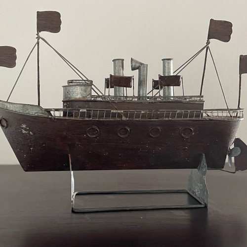 Iron decorative table ship vintage like new 25 years old
