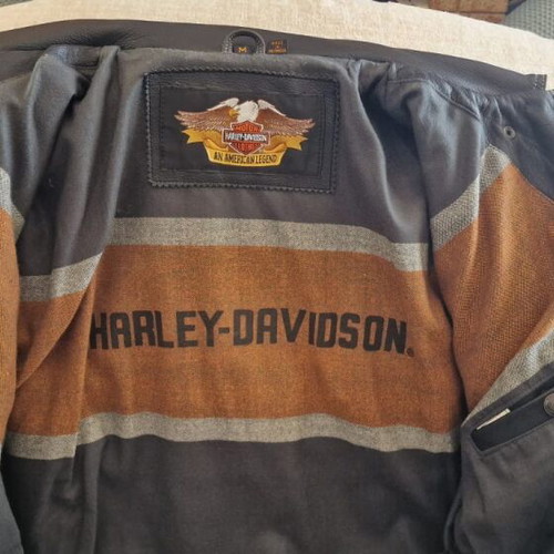 Harley Davidson leather jacket like new, size M-L