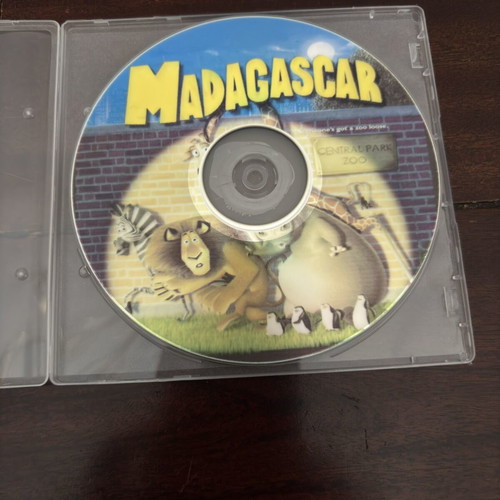 Madagascar DVD used, dubbed animated movie