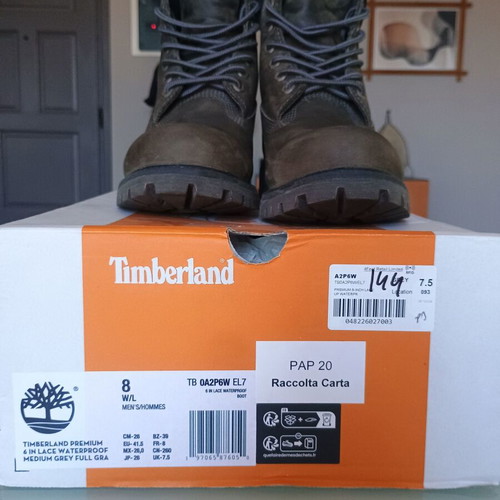 Timberland 6-Inch Waterproof Grey Nubuck Boots, size 41.5