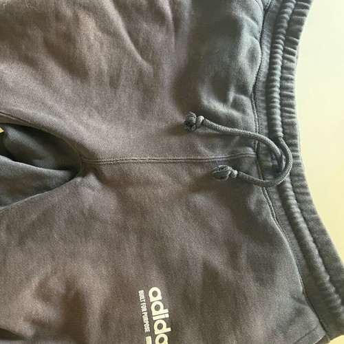 Adidas sweatpants black, like new, slim fit size M