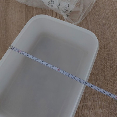 Tupperware container 1L new, food safe plastic