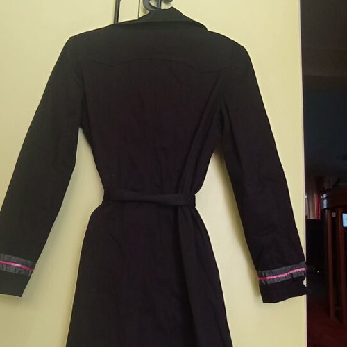 Feu Femme coat like new with unique sleeve and collar design, black, size M
