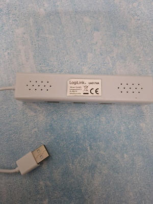 LogiLink UA0174A USB 2.0 Ethernet Adapter με 3 θύρες USB Hub σαν καινούργιο