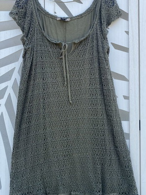 Attrattivo summer dress, khaki, short with net overlay