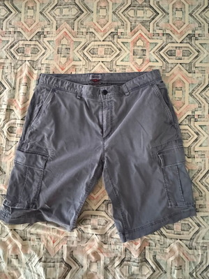 Tommy Hilfiger βερμούδα σαν καινούργια, ανοιχτό μπλε, μέγεθος 36