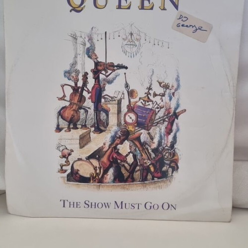 Queen The Show Must Go On vinyl used