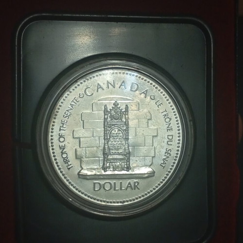 Canadian Silver Dollar 1977 used, Queen Elizabeth 25th Anniversary