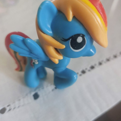 My Little Pony Rainbow Dash Mini Figure like new