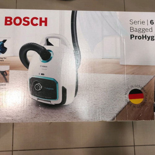 Bosch ProHygienic vacuum cleaner like new with accessories