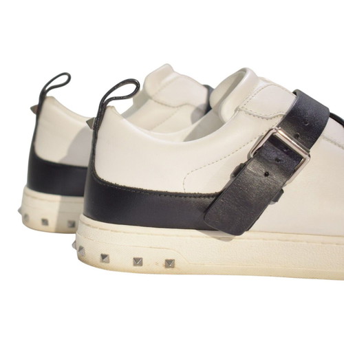 Valentino Garavani Rockstud leather sneakers EU 38 white black