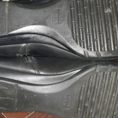 Aero by Kasta women's black boots size 40 used with minor defect