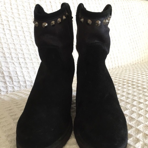 Ash suede ankle boots with fur and studs, size 37, black
