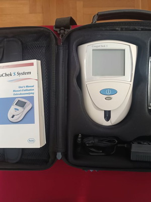 CoaguChek S System нов за измерване на тромбопластиново време и PT