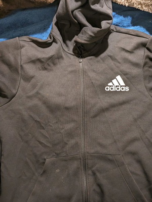 Ζακέτα Adidas Large Μαύρη σε Άριστη Κατάσταση