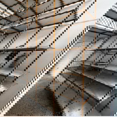 Επαγγελματικά σιδερένια ράφια μεταχειρισμένα πολλαπλών χρήσεων