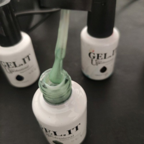Semipermanent nail polish set with UV/LED lamp 120W like new