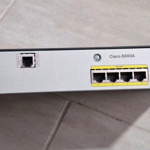 Cisco 800 modem like new