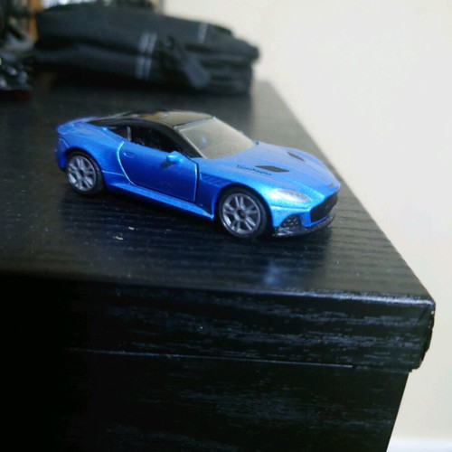 Siku Aston Martin like new with opening doors