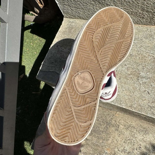 Adidas Gazelle originals like new, maroon color with suede detail