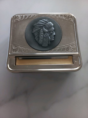 Rolling cigarette case with Indian theme new