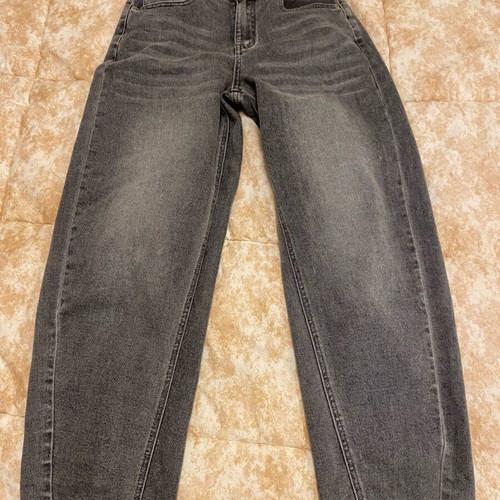 Barrel jeans like new, size S, black and grey