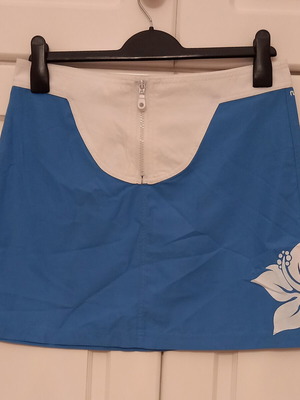 Mini skirt Maui & Sons new, white and blue, size S