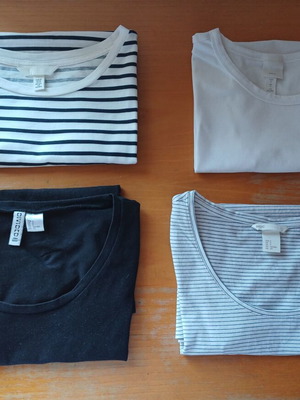 H&M women's t-shirts pack of 4 like new, size S