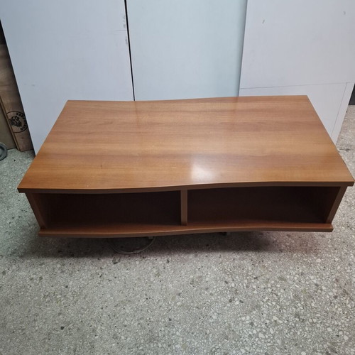 Coffee table used 120x60x32 cm