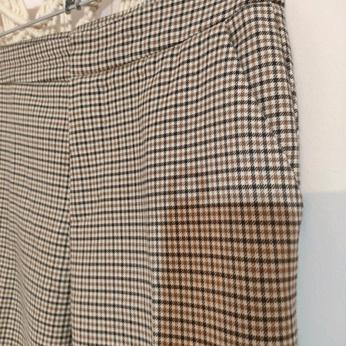 Divine women's checkered pants and knitted vest set like new