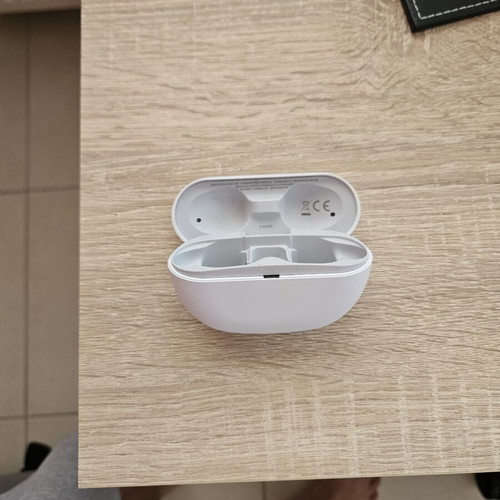 Sony WFSP 800N charging case like new, without earbuds