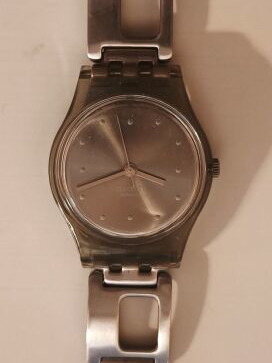 Swatch Lady Silver Cobbles LM119 watch used, needs batteries