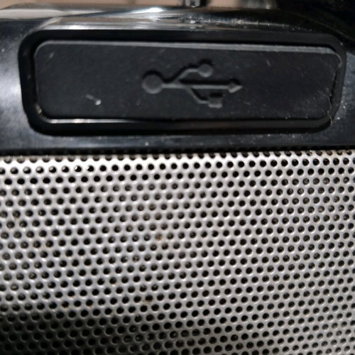 Philips AZ 1880 sound machine with USB, digital radio, MP3 PC input
