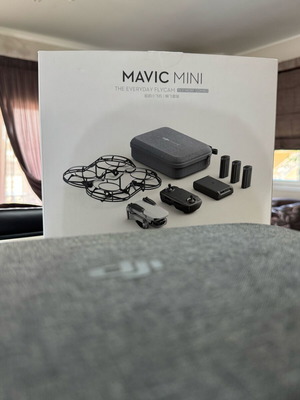 DJI Mavic Mini 1 Fly More Combo drone new with accessories