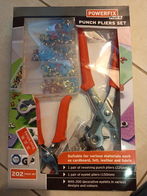 Punch pliers set like new with all accessories and instructions