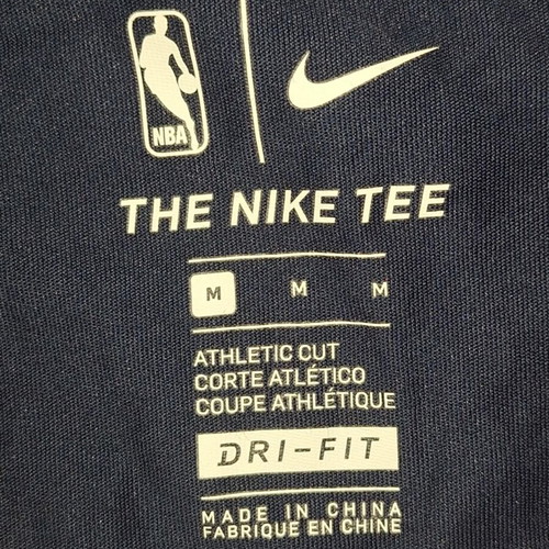 Cleveland Cavaliers training jersey Nike like new, size M