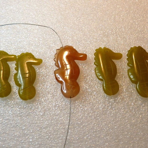 Semiprecious stones pierced, new, jade and carnelian colors