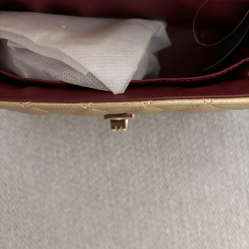 Women's Shoulder Bag Crossbody Quilted Bicolor Beige Gold like new