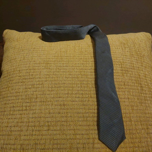 Women's striped tie gray black like new, shiny