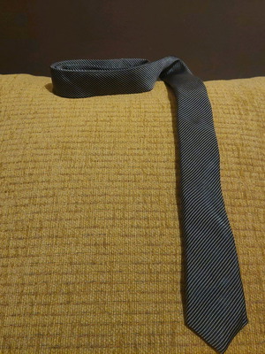 Women's striped tie gray black like new, shiny
